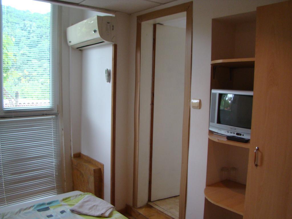 Guest House Selin ヴェリコ・タルノヴォ エクステリア 写真